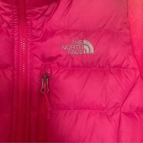The North Face pink down  Denali jacket - Picture 3 of 8